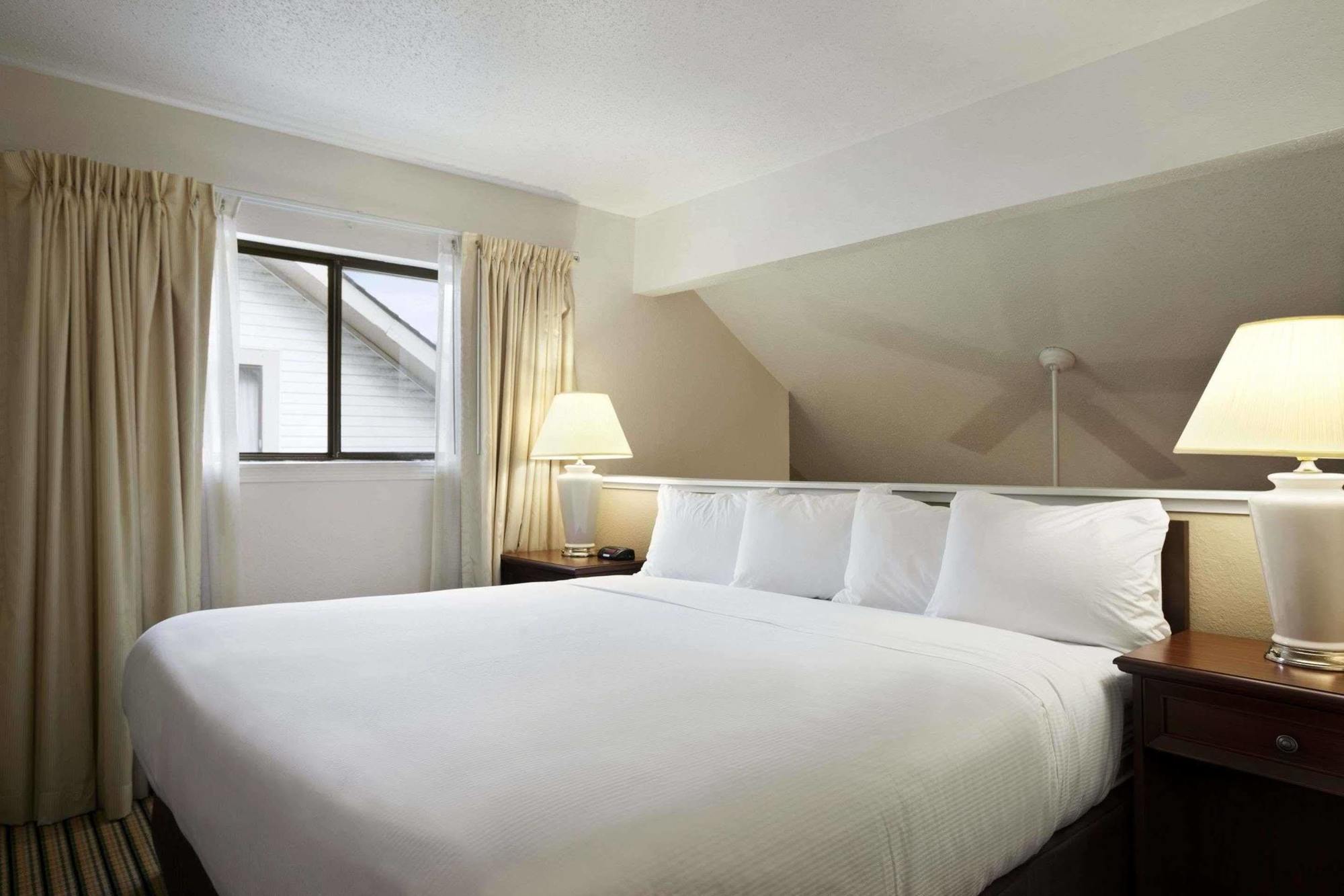 Hawthorn Suites Of Troy Dış mekan fotoğraf